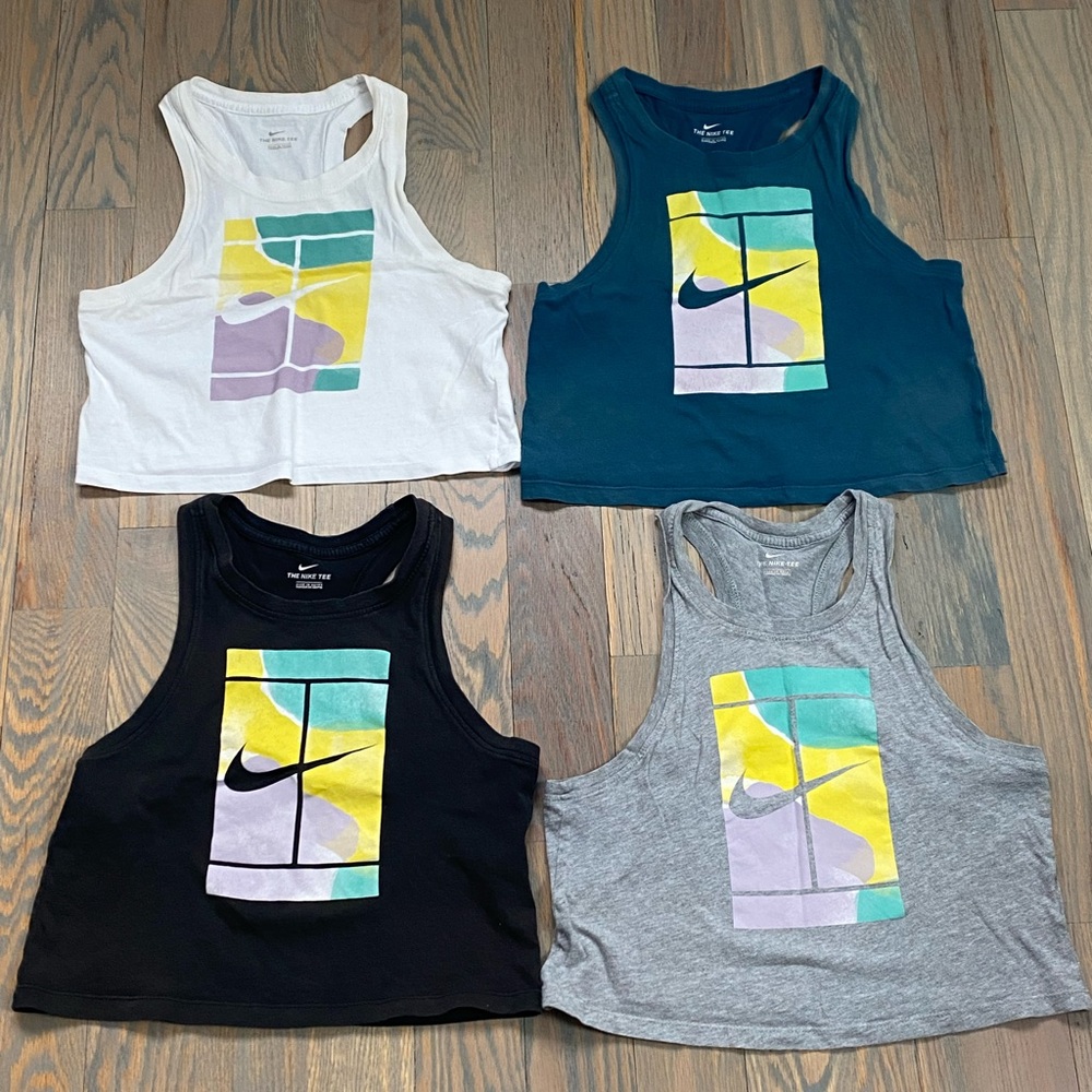 🔥 4x Nike women’s tank tops size XS